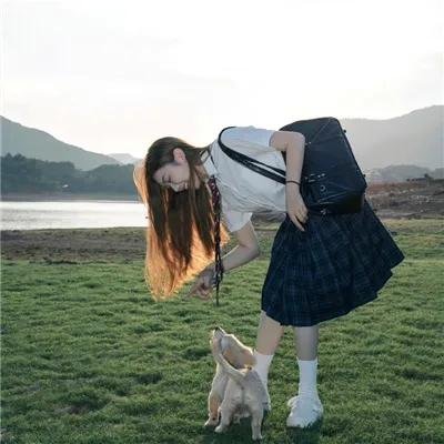 来来往往海报